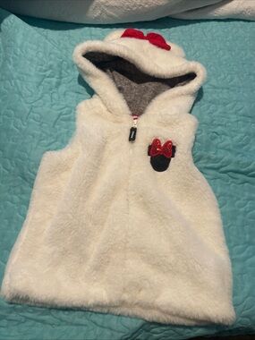 Girls Plush Faux Fur  Hooded Vest with Red Bow Accent Disney Junior 18M